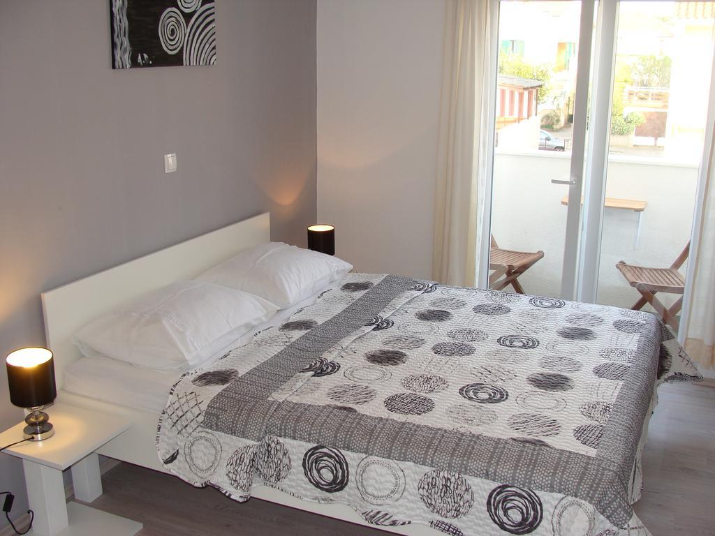 Guest House Dragic - Anex Zadar Rum bild
